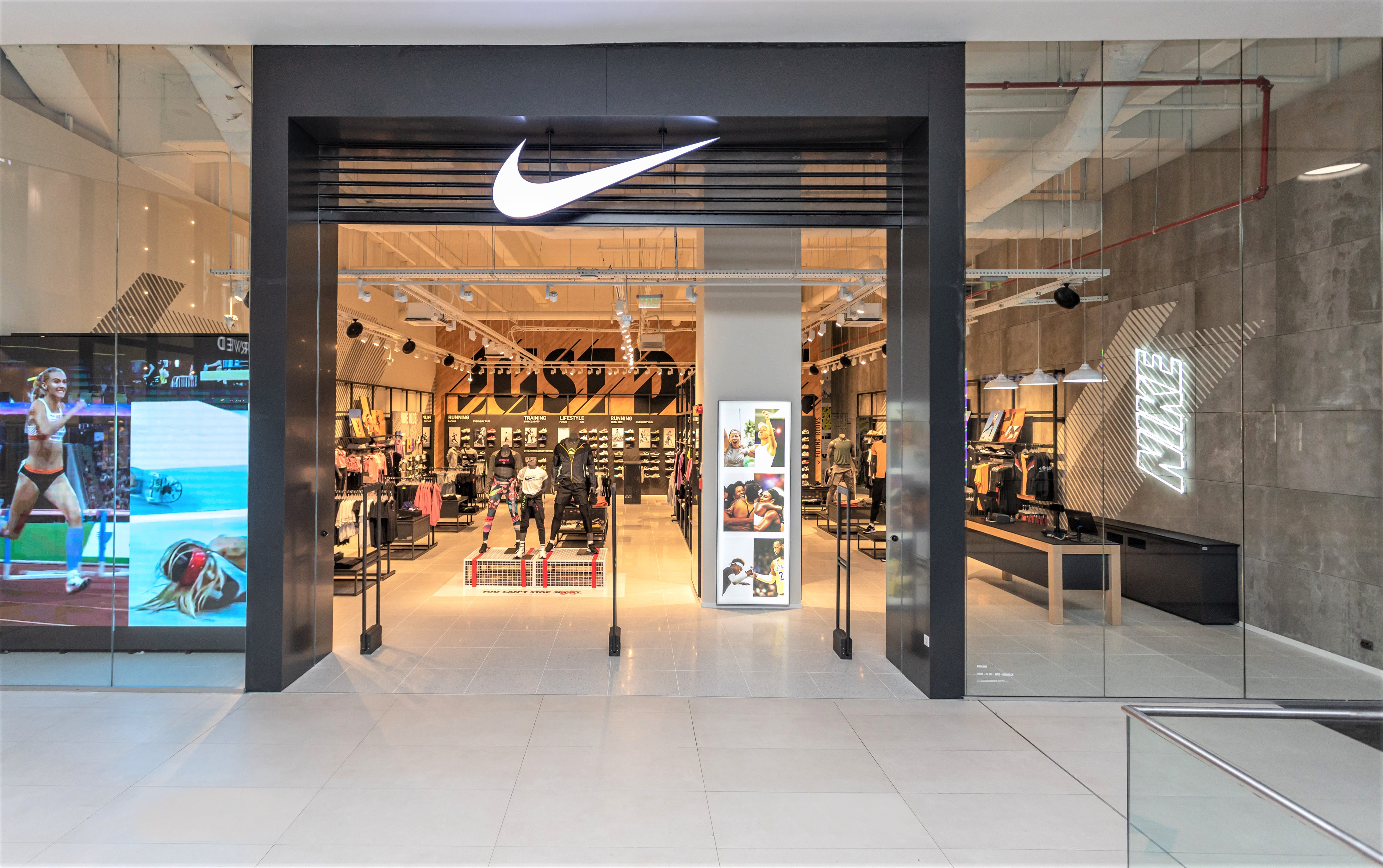 sport time trade nike mega mall