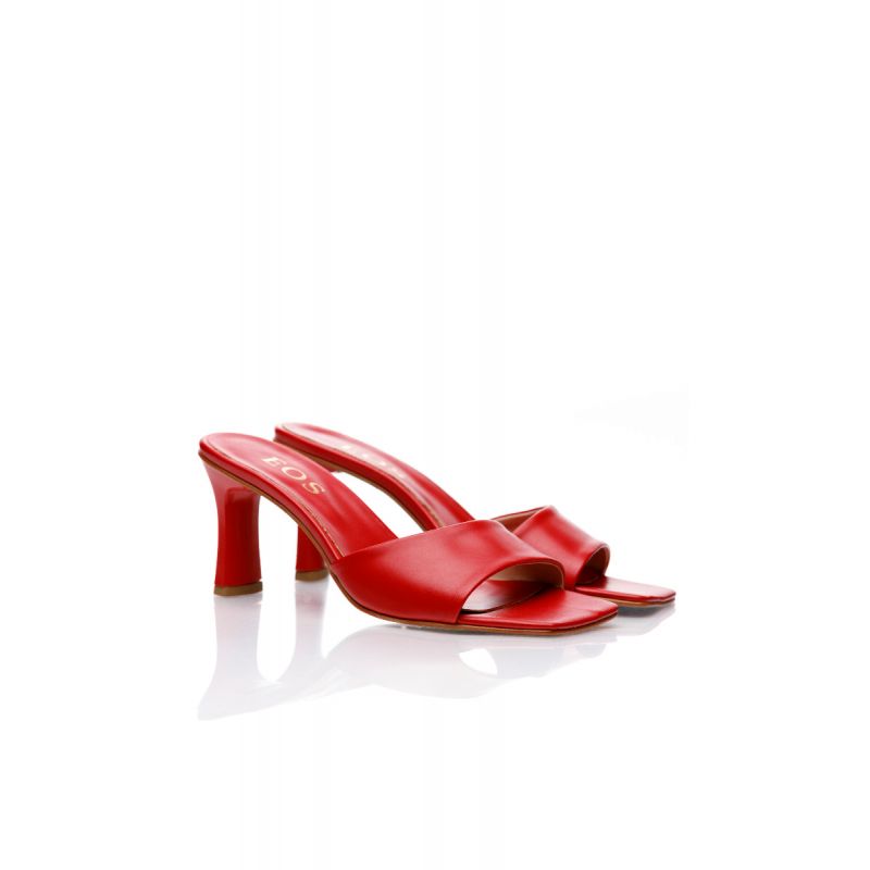 Papuci rosii cu toc din piele ecologică disponibili in mai multe culori Versastil